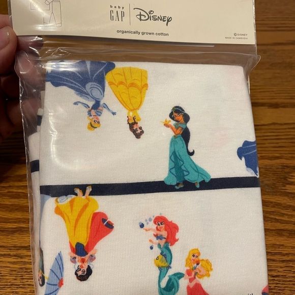 Baby gap Disney Princess 100% organic pj set - Picture 7 of 8